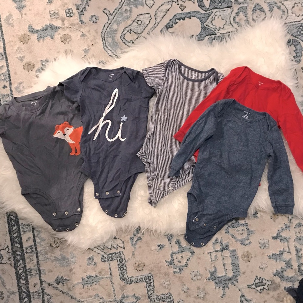 Set of 5 onesies boys 18 Months
